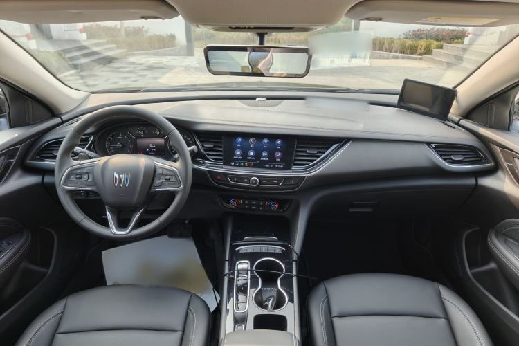 Used Buick Regal 2024 25T Deluxe Edition
