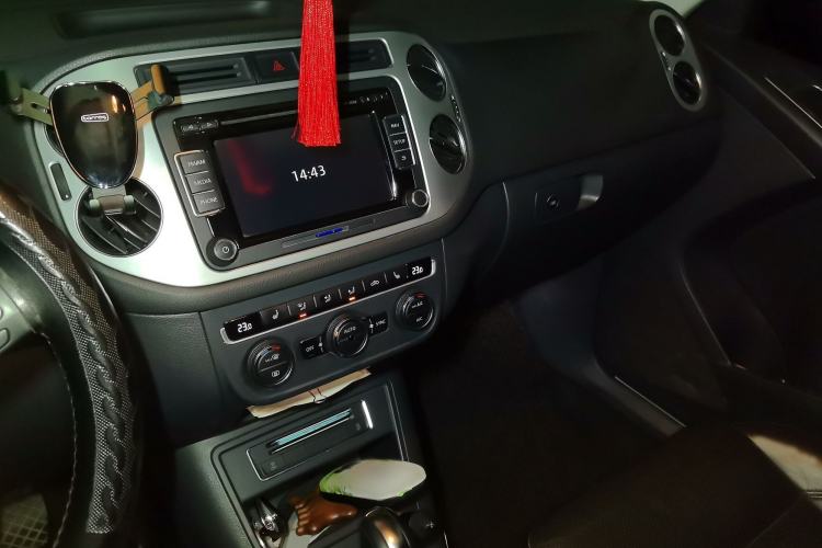 Used Volkswagen Tiguan 2015 1.8TSI Automatic Two-Wheel Drive Luxury Model
