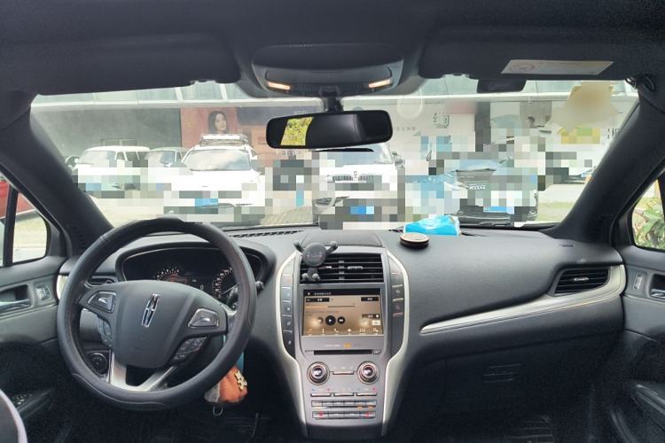 Used Lincoln MKC 2018 2.0T Two-Wheel Drive Deluxe Edition