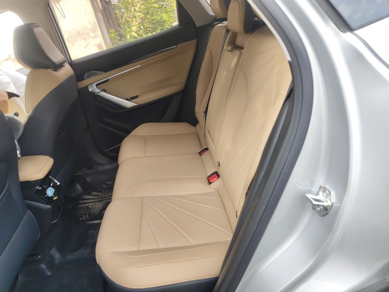 Geely Auto FX11 2023 1.5TD DCT Prestige Edition — снимка 17