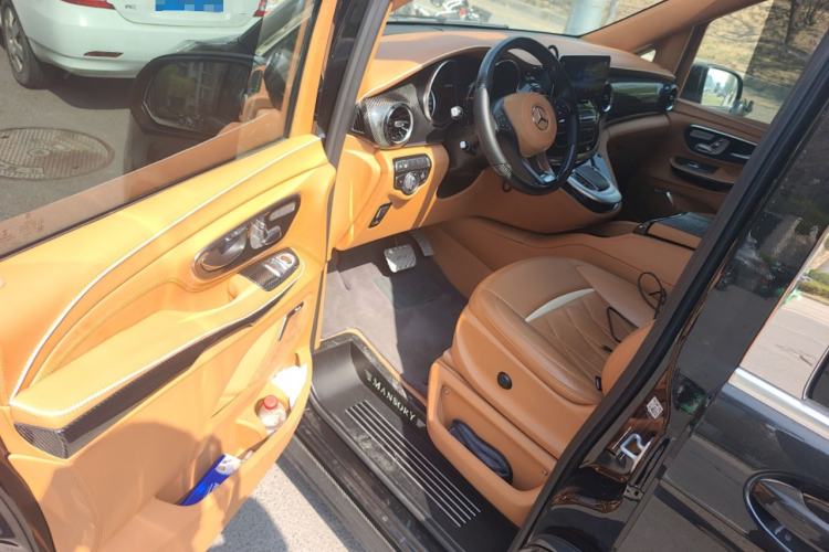 Used Mercedes-Benz V-Class 