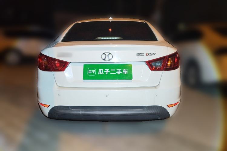 Used BAIC Senova D50 2014 1.5L manual standard version