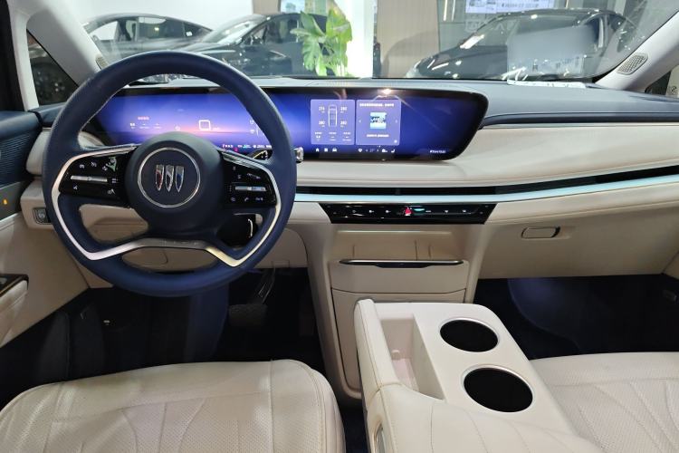 Used Buick GL8 New Energy 2024 Lu Zun Luxury Edition 6-Seater
