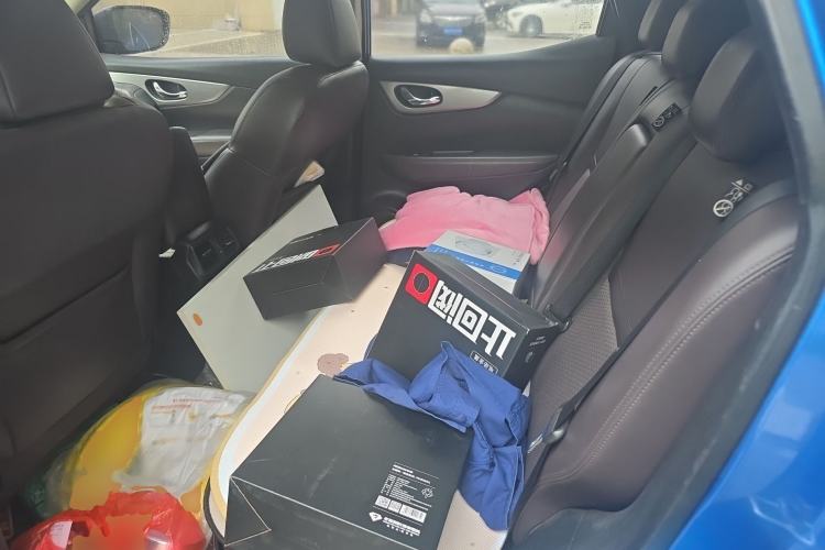 Used Nissan Qashqai 2019 2.0L CVT Luxury Edition Left Rear Seat