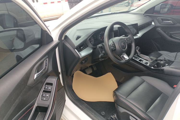 Used MG 5 2022 180 DVVT CVT Youth Style Edition
