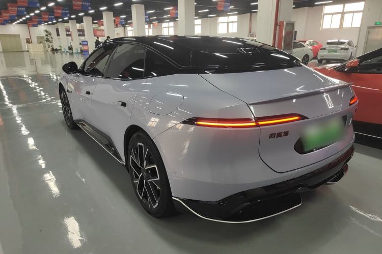 Used Avatr 06 2025 Pro Range-Extended Edition Exterior 2