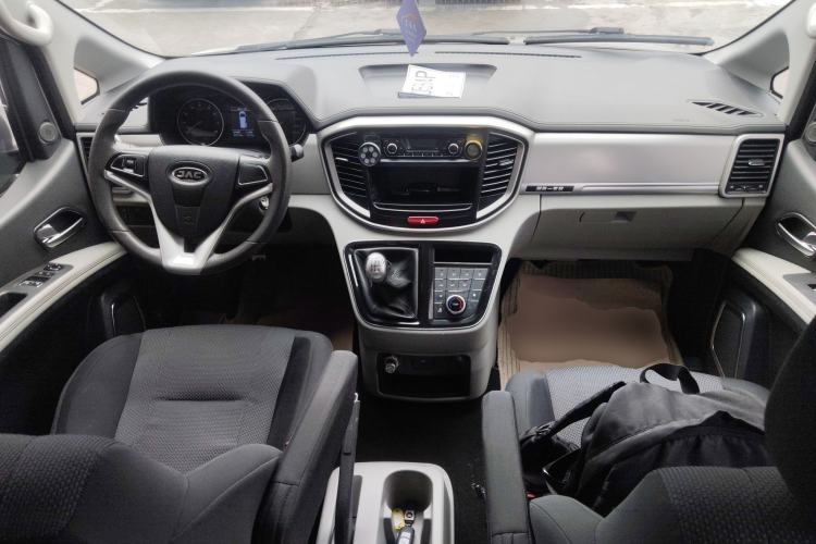 Used JAC Refine M4 2016 2.0L Manual Comfort Edition Center Console