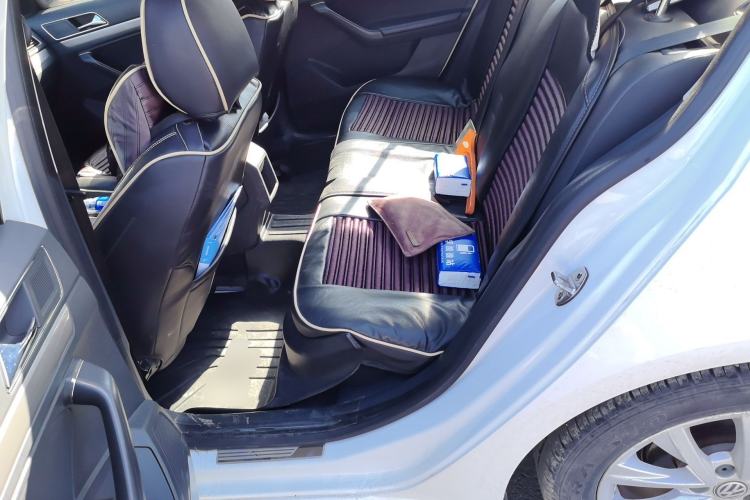 Used Volkswagen Lavida 2015 1.6L Automatic Comfort Edition