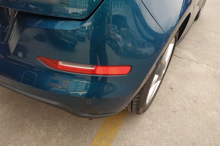 Used ORA Good Cat 2023 401 km Standard Range Premium Version Lithium Iron Phosphate Right Rear Taillight