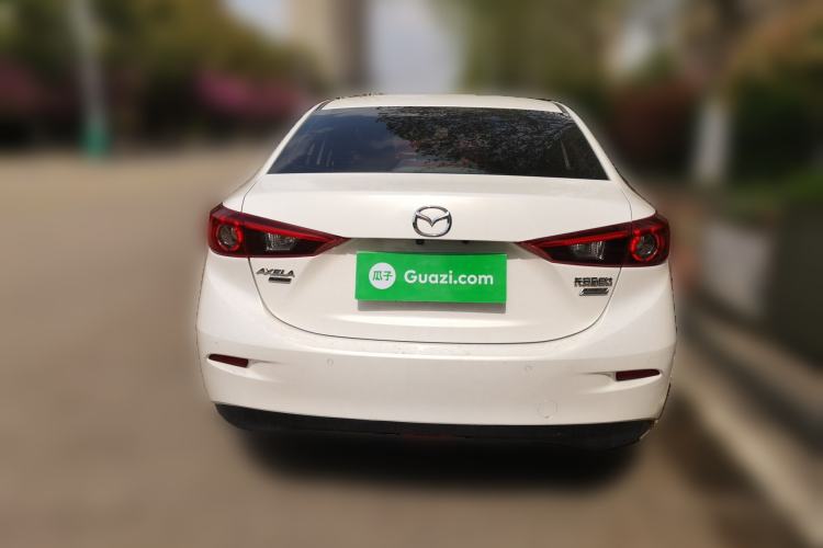Used Mazda 3 Axela 2019 Cloud-Controlled Sedan 1.5L Automatic Luxury Model China VI Standard Rear