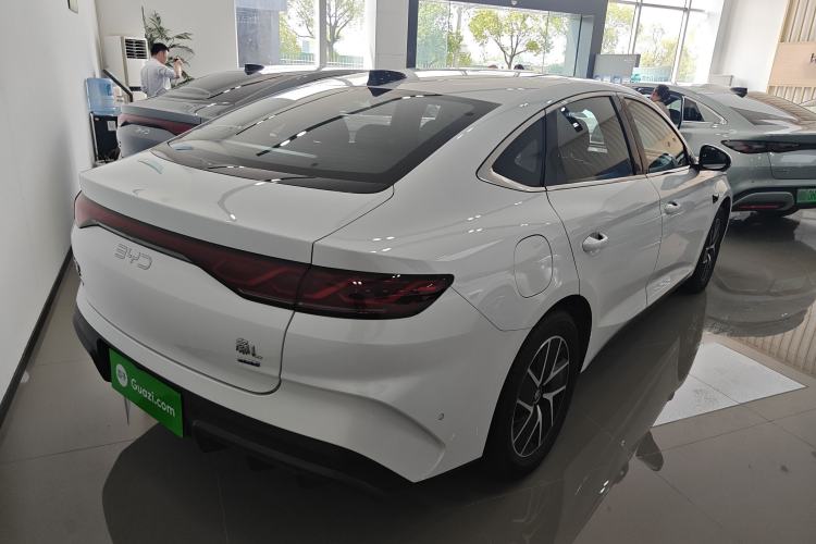 Used BYD Qin L 2025 DM-i Smart Drive 120KM Leading Model