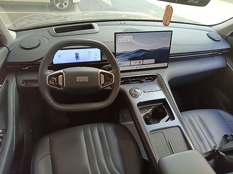 Geely Galaxy E5 2026 Model 610km Exploration+ Edition — снимка 14
