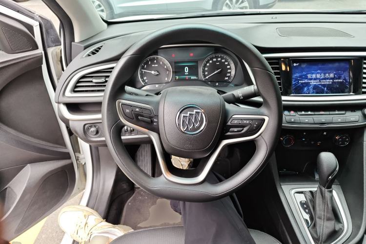 Used Buick GT 2021 Revised Version Flagship 1.5L Automatic Elite Edition Steering Wheel