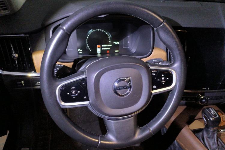 Used Volvo S90 2018 T5 Zhiyuan Edition
