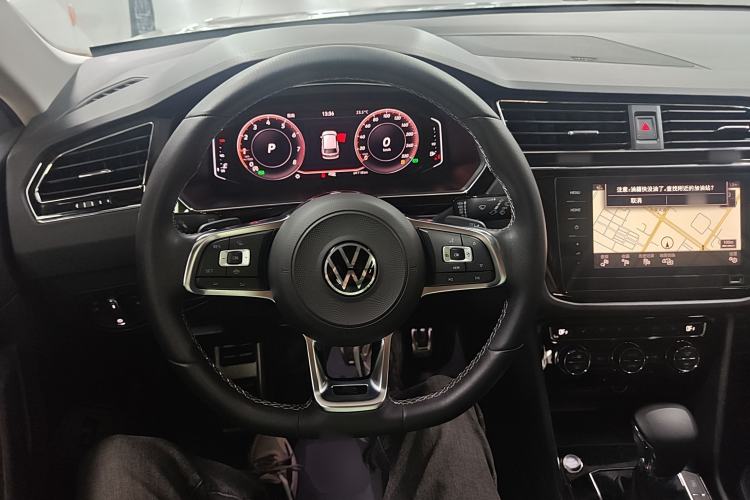 Used Volkswagen Tiguan L 2021 330TSI Automatic Two-Wheel Drive R-Line Flagship Edition
