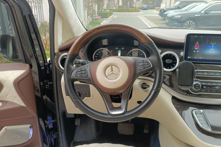 Used Mercedes-Benz Vito 2020 2.0T Business Version 7 Seats
