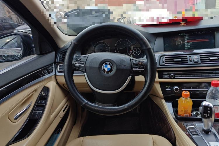 Used BMW 5 Series 2013 525Li Luxury Model