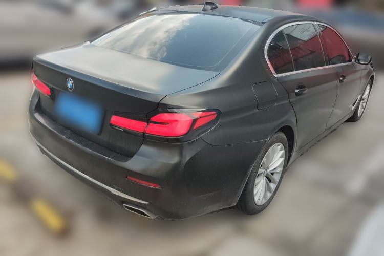Used BMW 5 Series 2021 525Li Luxury Package Rear Right 45 Deg