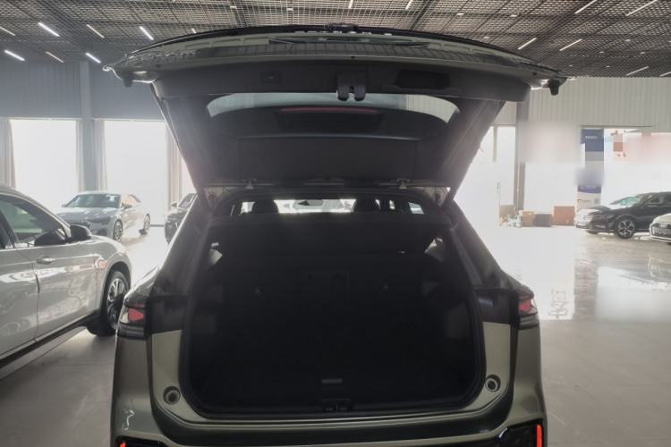 Used Volkswagen Tayron 2025 Tiguan L 380TSI 4Motion Luxury Easy Package