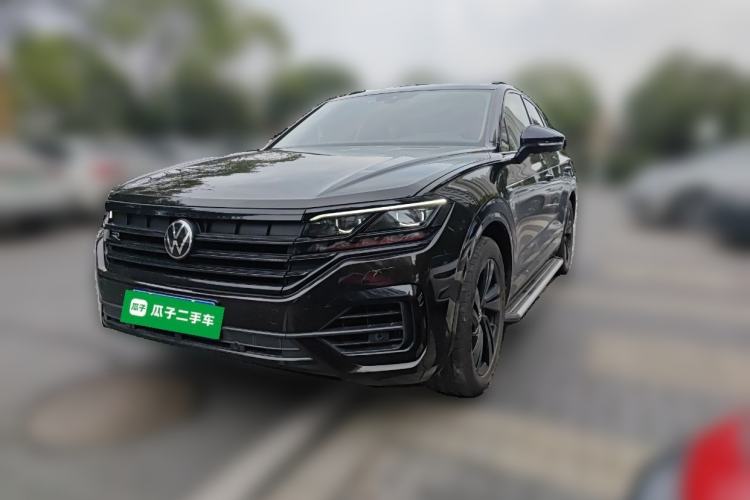 Used Volkswagen Touareg 2022 3.0 TSI Luxury Edition Black Diamond Sport Package