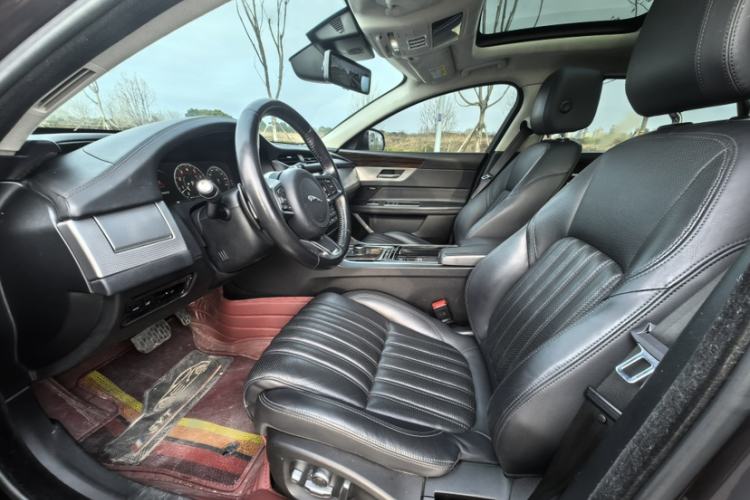 Used Jaguar XFL 2018 XFL 3.0 SC 340 PS Luxury Edition
