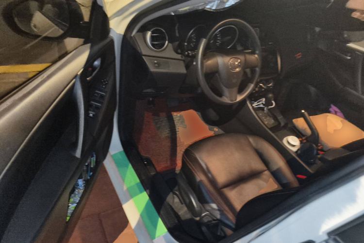 Used Mazda 3 2015 Sedan 1.6L Automatic Comfort Model Driver Seat