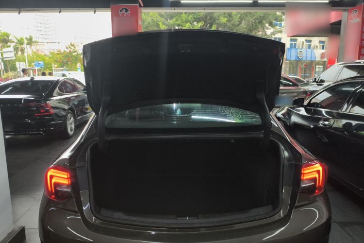 Used Buick Regal 2019 20T Elite Version China V Standard Trunk