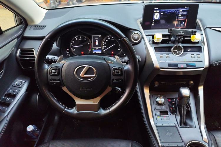 Used Lexus NX 2017 200 Front-Wheel-Drive X-Trail SE Edition