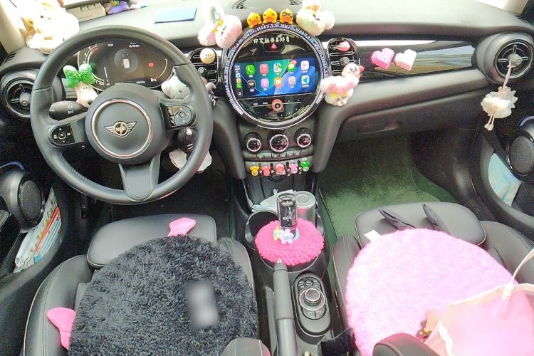 Used MINI 2022 1.5T COOPER Classic Edition Five-Door Version
