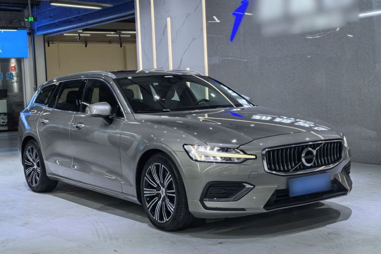 Used Volvo V60 2020 T5 Zhiyuan Luxury Edition
