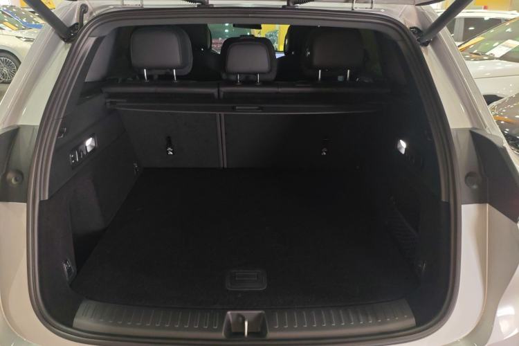 Used Li Auto L6 2024 Max Trunk