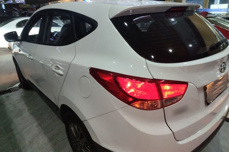 Used Hyundai ix35 2015 2.0L Automatic 2WD Comfort Edition China V Standard Rear Left 45 Deg