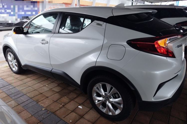 Used Toyota IZOA 2021 2.0L Enjoy Edition