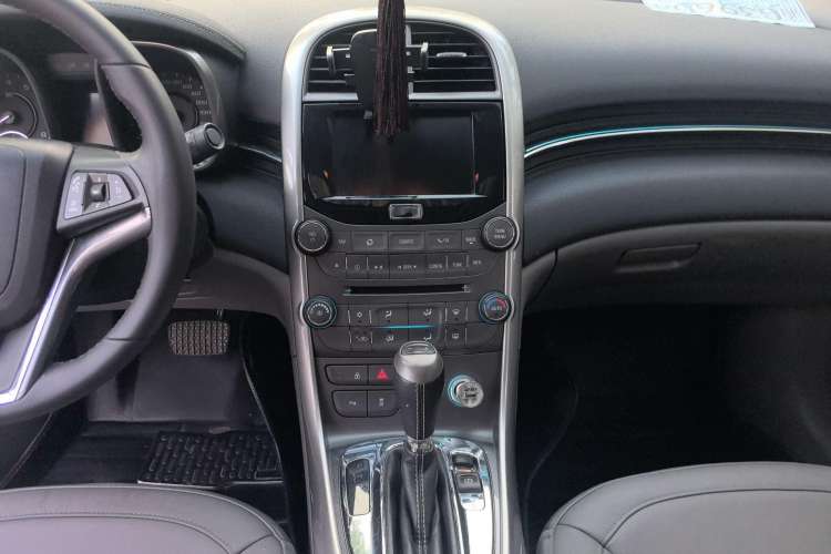 Used Chevrolet Malibu 2014 2.0L Automatic Luxury Edition