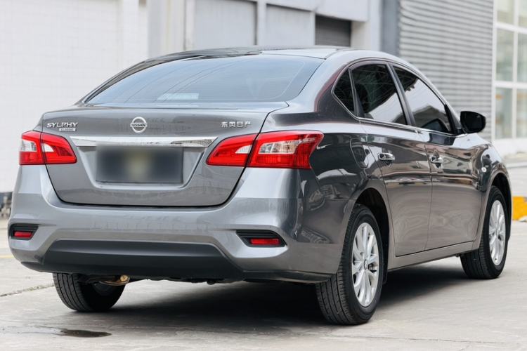 Used Nissan Sylphy 2024 Facelifted Three Classic 1.6XE CVT Comfort Edition Exterior 3