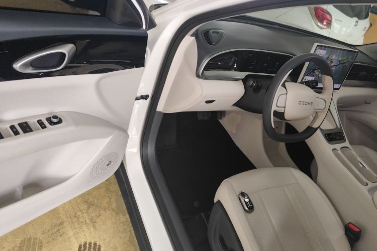 Used Geely Galaxy Geome 2025 UP 410km Exploration Edition Driver Seat