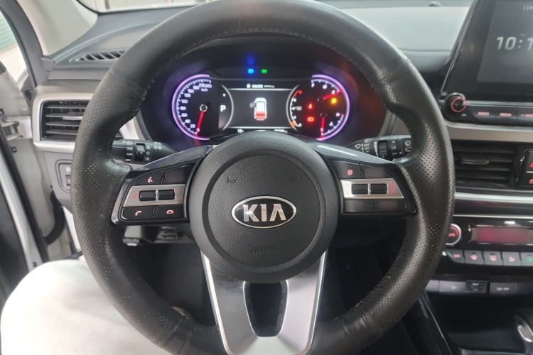 Used Kia Sportage R 2018 2.0L Automatic Smart Luxury Version China V Standard
