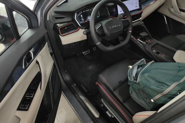 Used Lynk & Co 06 2020 1.5T YAO Halo Driver Seat