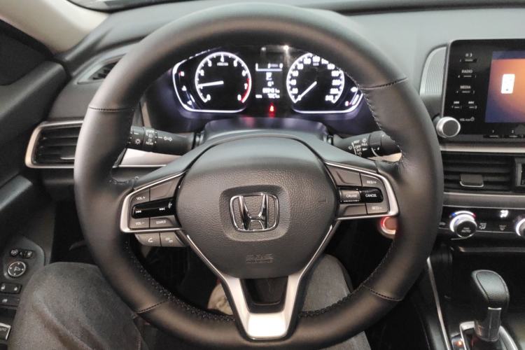 Used Honda Accord 2018 260TURBO Elite Edition China VI Steering Wheel