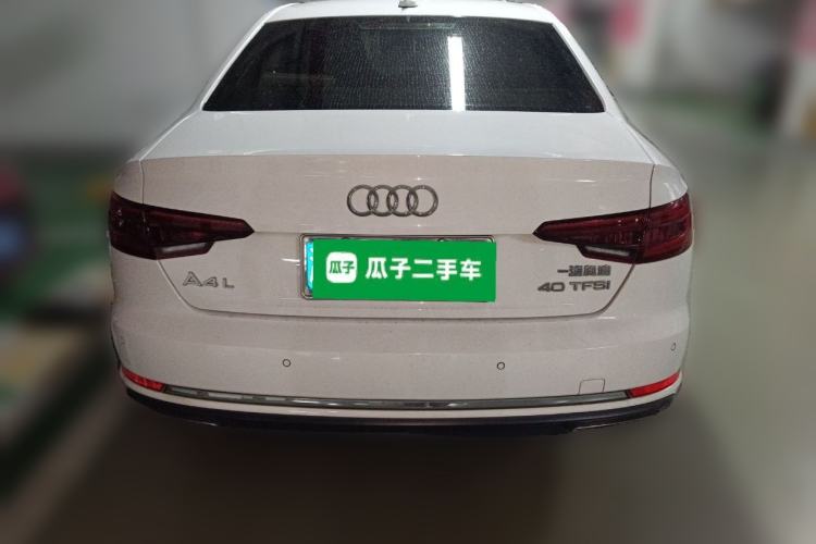 Used Audi A4L 2019 40 TFSI Ambition China VI Rear