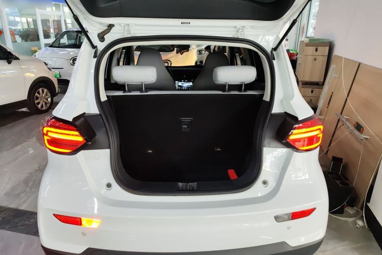 Used Leapmotor T03 2022 Agate Edition Trunk