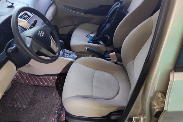 Used Hyundai Verna (older generation) 2014 1.4L Automatic Fashion GS Model