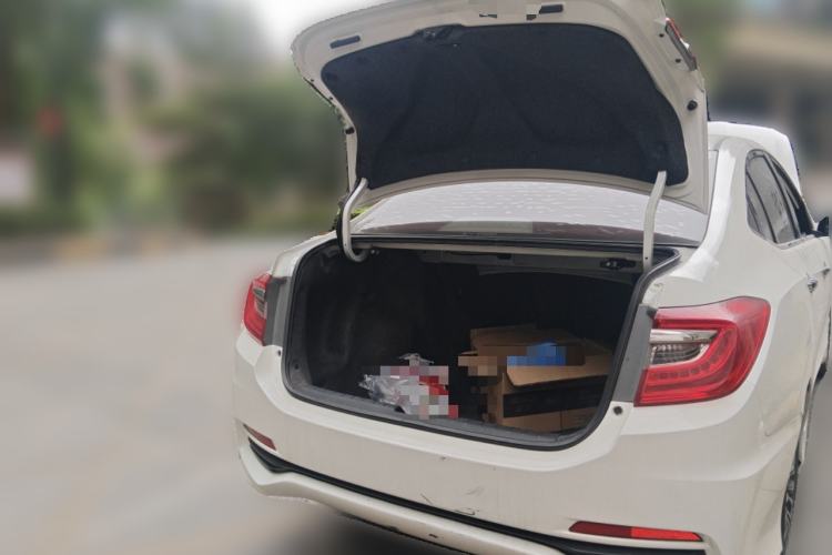 Used Honda Crider 2013 1.8L automatic comfort version Trunk