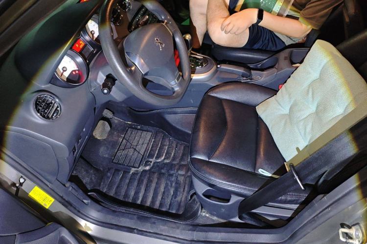 Used Peugeot 408 2013 2.0L Automatic Comfort Edition