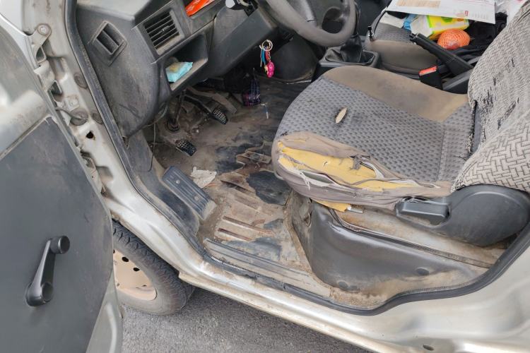 Used Wuling Zhiguang 2015 1.2L Practical LS-I Model Driver Seat