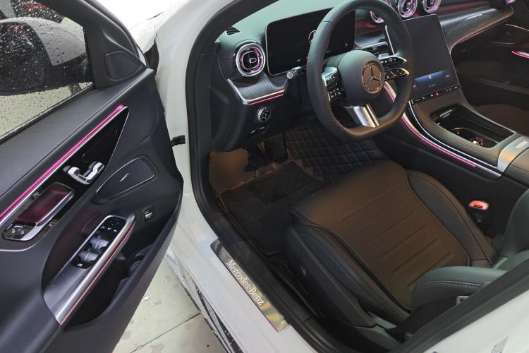 Used Mercedes-Benz C-Class 2024 Restyled C-Class 260 L Sport Edition Driver Seat