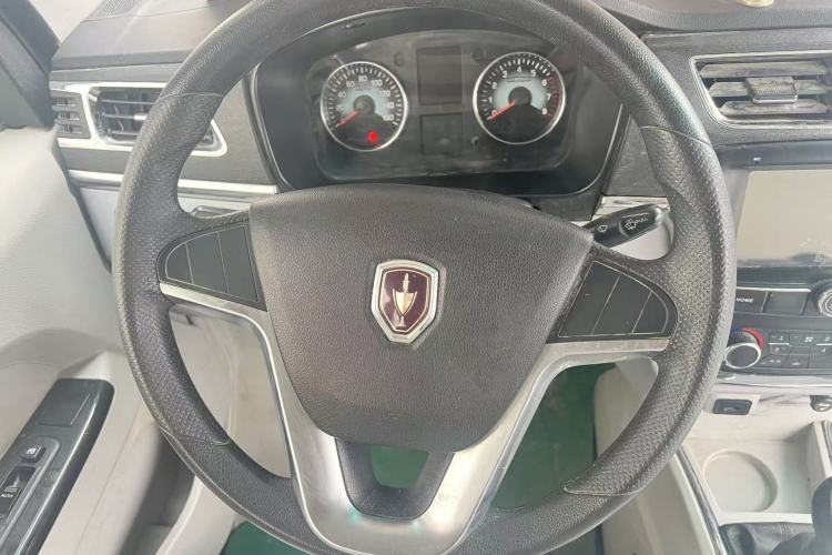 Used Jinbei New Hiace X30L 2016 1.5L Wealth Edition DLCG14