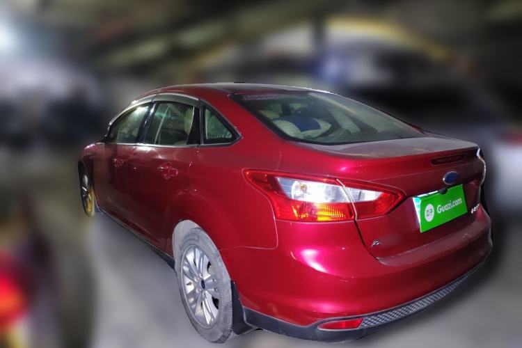 Used Ford Focus 2012 Sedan 1.6L Automatic Comfort Model
