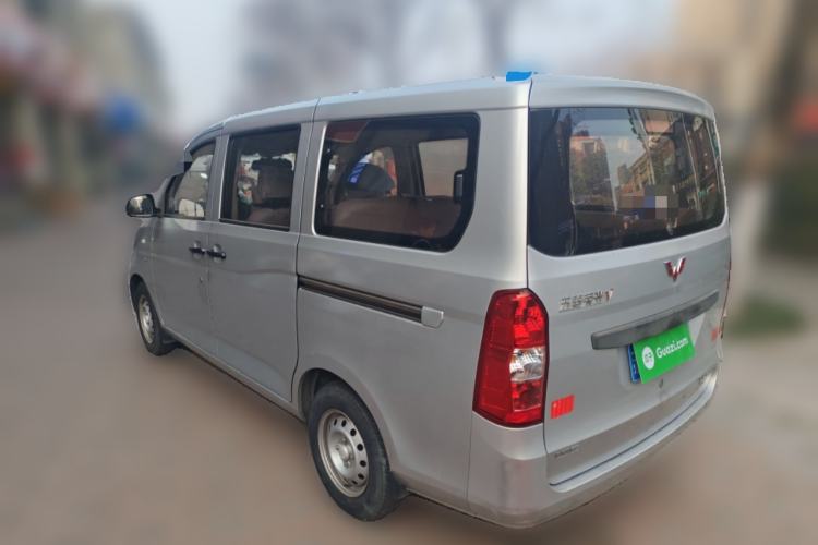 Used Wuling Rongguang V 2016 1.5L Practical Version
