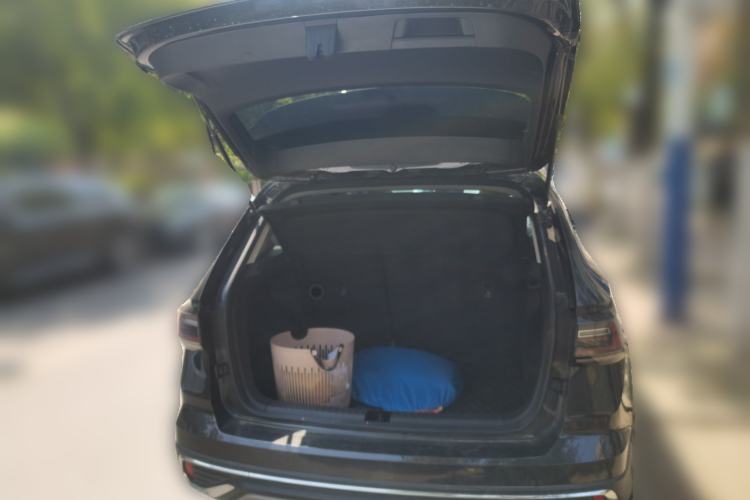 Used Volkswagen Tharu 2024 300TSI Two-Wheel-Drive Full Moon Edition